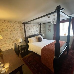 The Bubble Inn Hotel